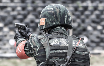 0.6秒能做什么？特戰(zhàn)隊(duì)員出槍擊發(fā)一氣呵成