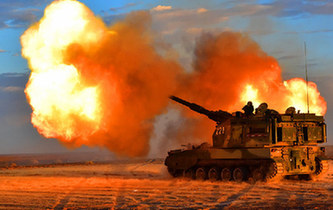 戈壁大漠上演自行火炮分隊(duì)對(duì)抗，場(chǎng)面霸氣！