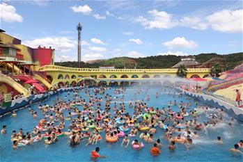 高溫&ldquo;烤&rdquo;驗(yàn)四大洲 熱&ldquo;火&rdquo;還要燒多久